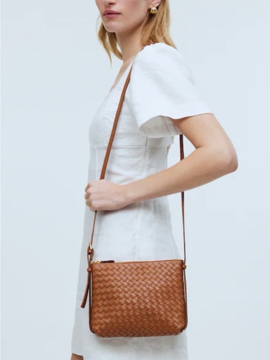 Madewell Handbags - Madewell woven crossbody